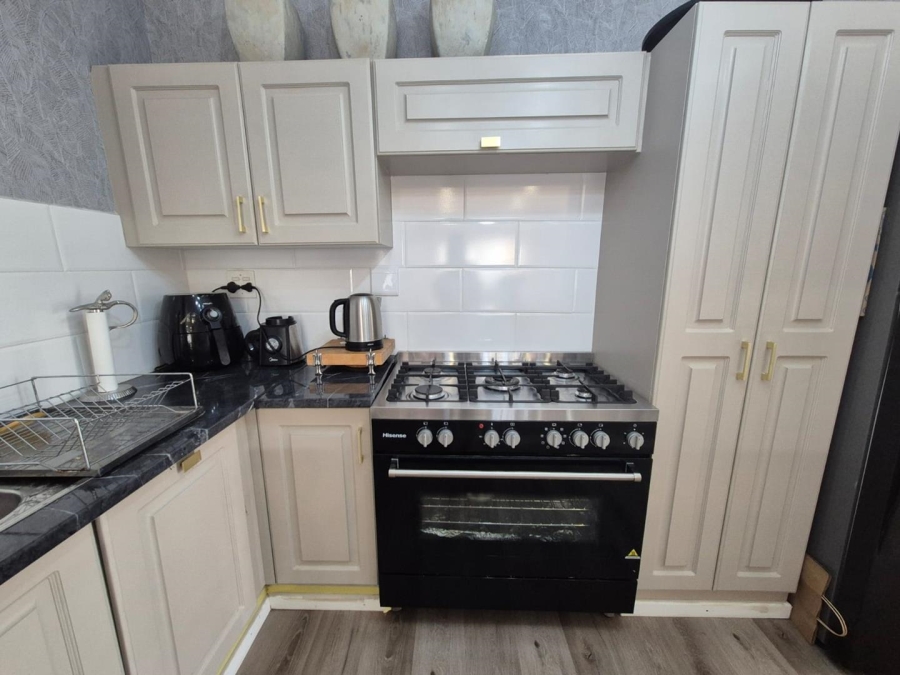 2 Bedroom Property for Sale in Kiepersol Free State